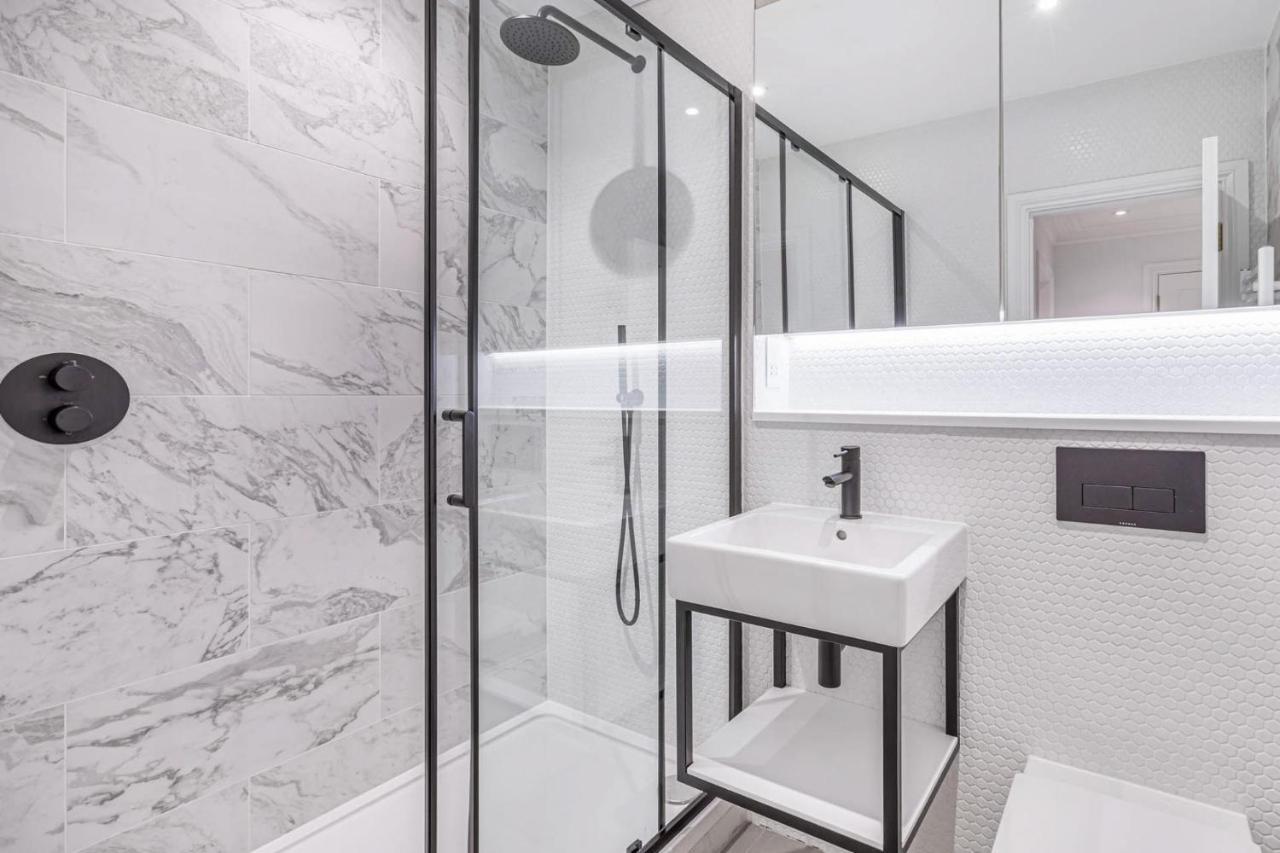 Royal Kensington In Cromwell Road * Londra