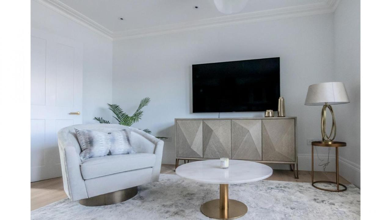 Royal Kensington In Cromwell Road * Londra
