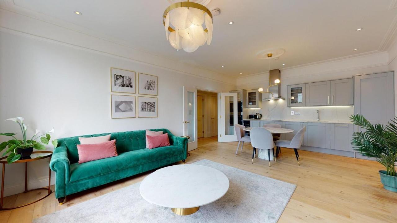 Royal Kensington In Cromwell Road Londra